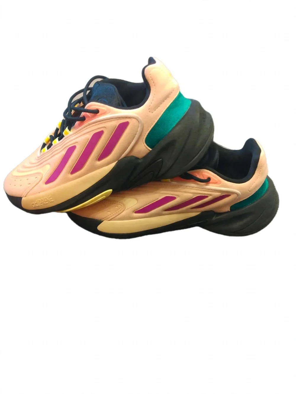 Adidas Men’s Peach Wave Runner Sneakers